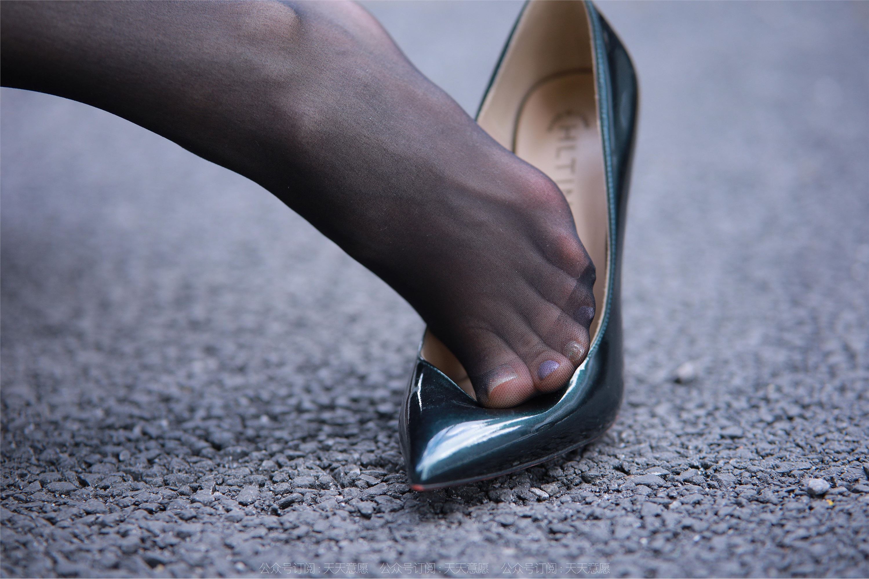 IESS异思趣向  2022.11.18 丝享家 1272 小六《爱的跟随》